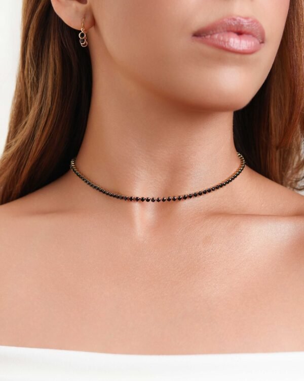 Choker Riviera Preto 3 mm Banhado a Ouro 18K - 30 cm - Foto 4